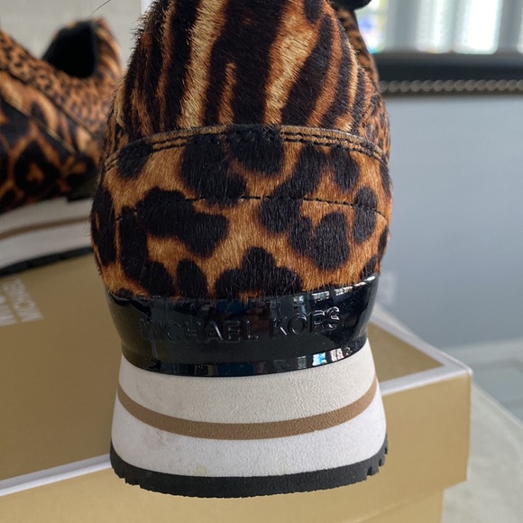 Michael Kohls NIB Leopard Sneaker-Billie Trainer - Picture 4 of 6